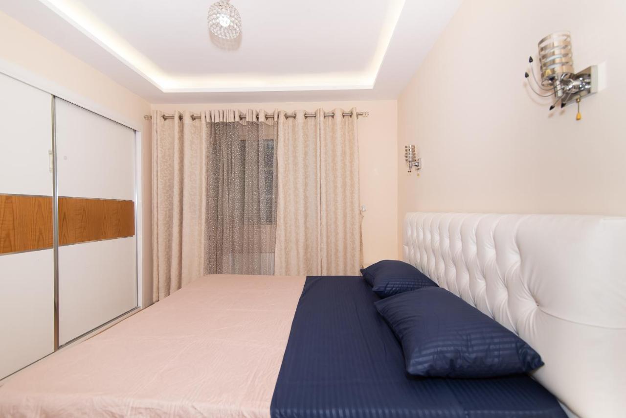 Tirana Central Exclusive Exterior photo