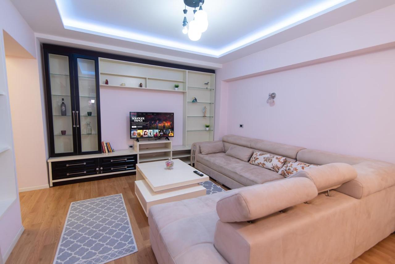 Tirana Central Exclusive Exterior photo